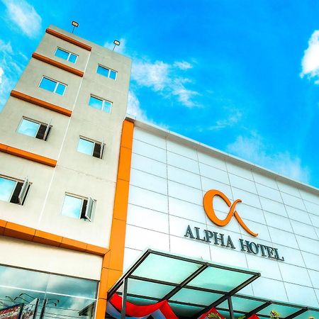 Alpha Hotel Пеканбару Экстерьер фото