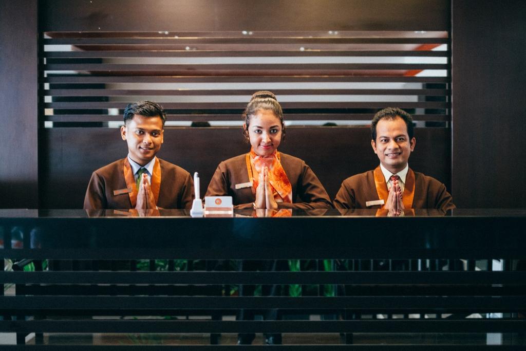 Alpha Hotel Пеканбару Экстерьер фото