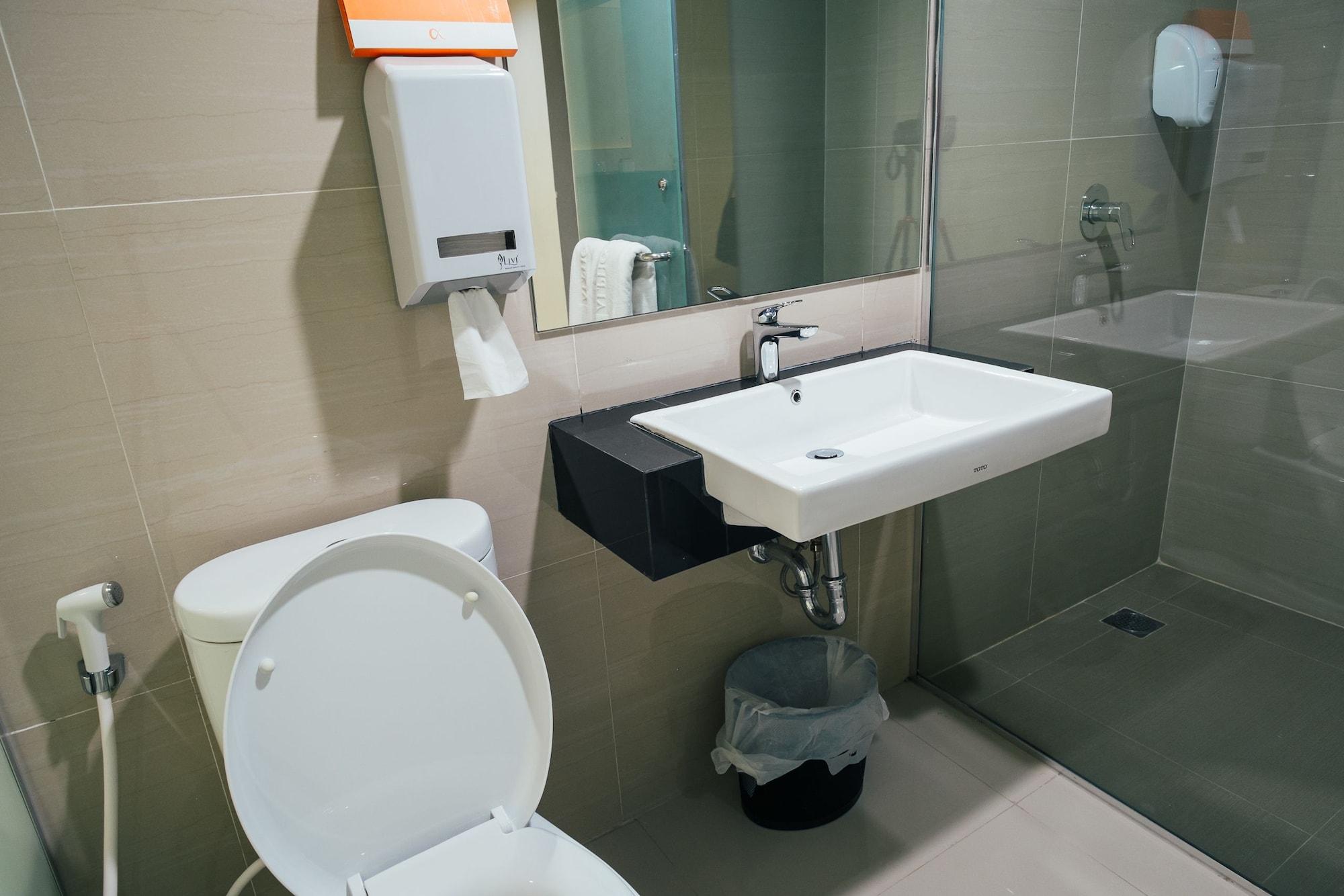 Alpha Hotel Пеканбару Экстерьер фото
